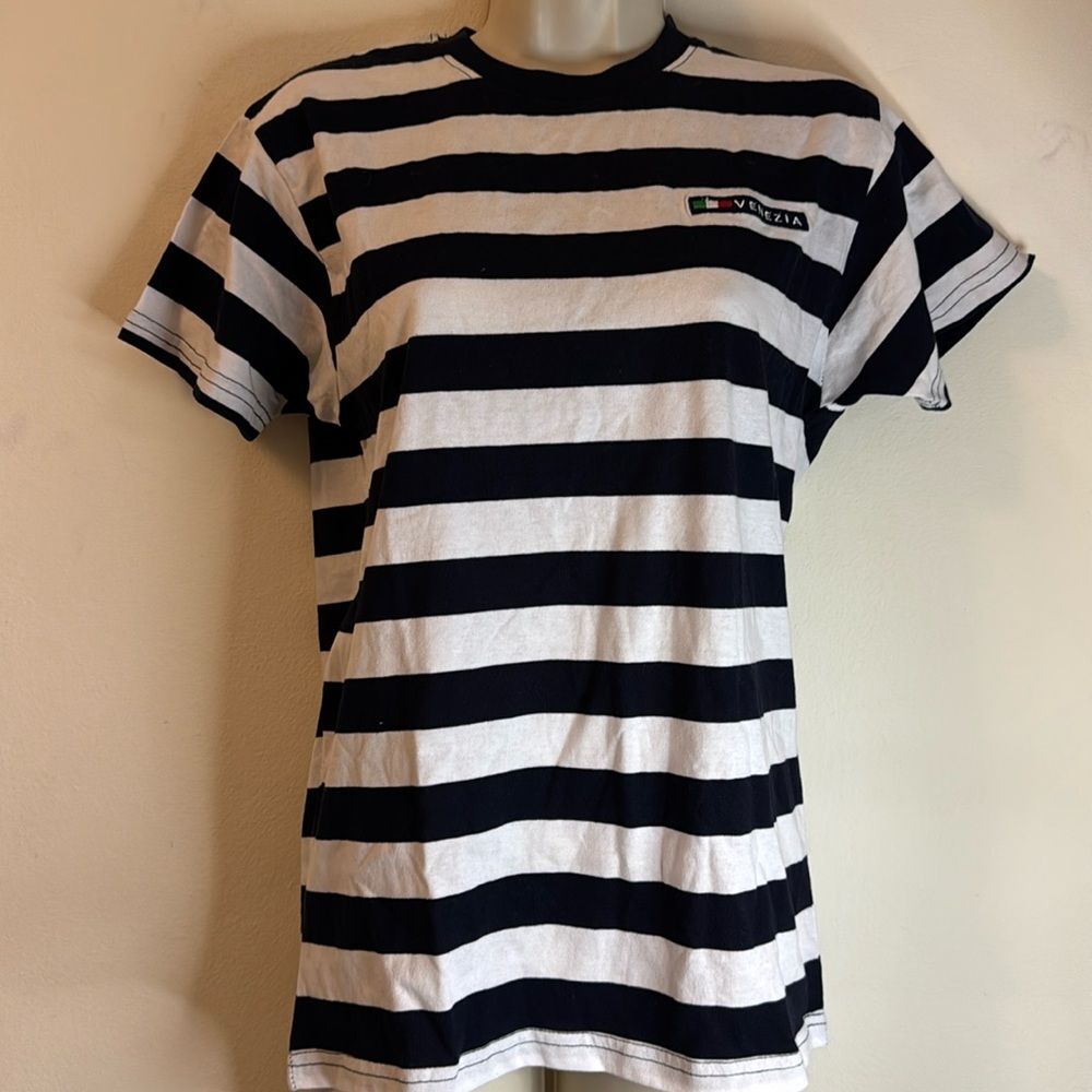 Venezia Navy Blue/White Striped Women’s Tee 17” ptp LN Sz S